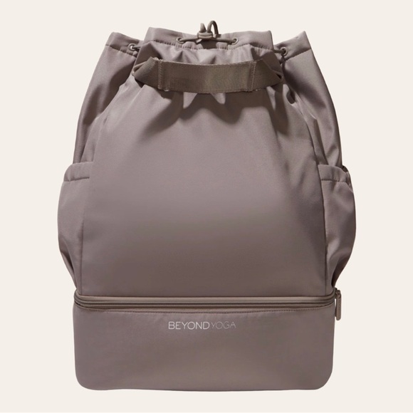 BEYOND YOGA Convertible Gym Bag / Backpack / Tote in BIRCHWOOD (tan) | NEW - Picture 10 of 11